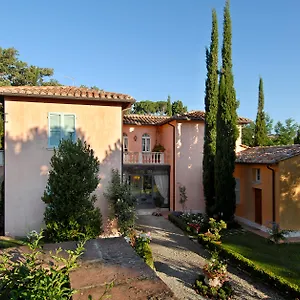 https://albergo-il-rondo.it-tuscanyhotel.com